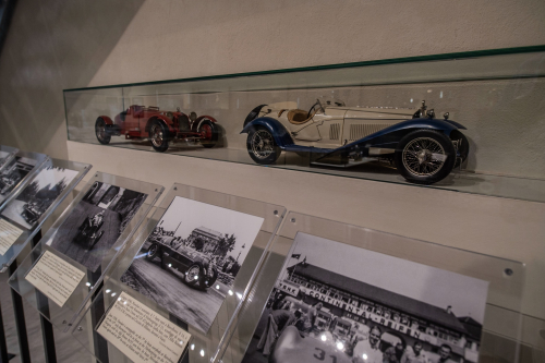 E5178776-6083-4E25-91D8-A64AF274017E E5178776-6083-4E25-91D8-A64AF274017E