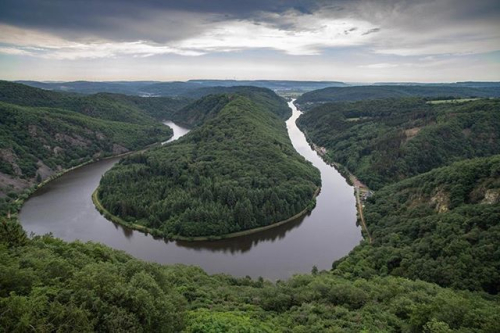 F987D4A9-B2DB-4275-A087-9AA033F9AEAC