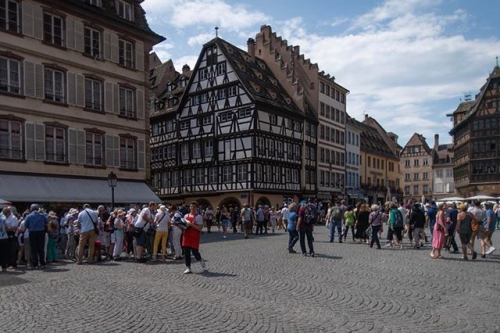 64D6D21F-FCD0-4B8F-A535-8230833DB801